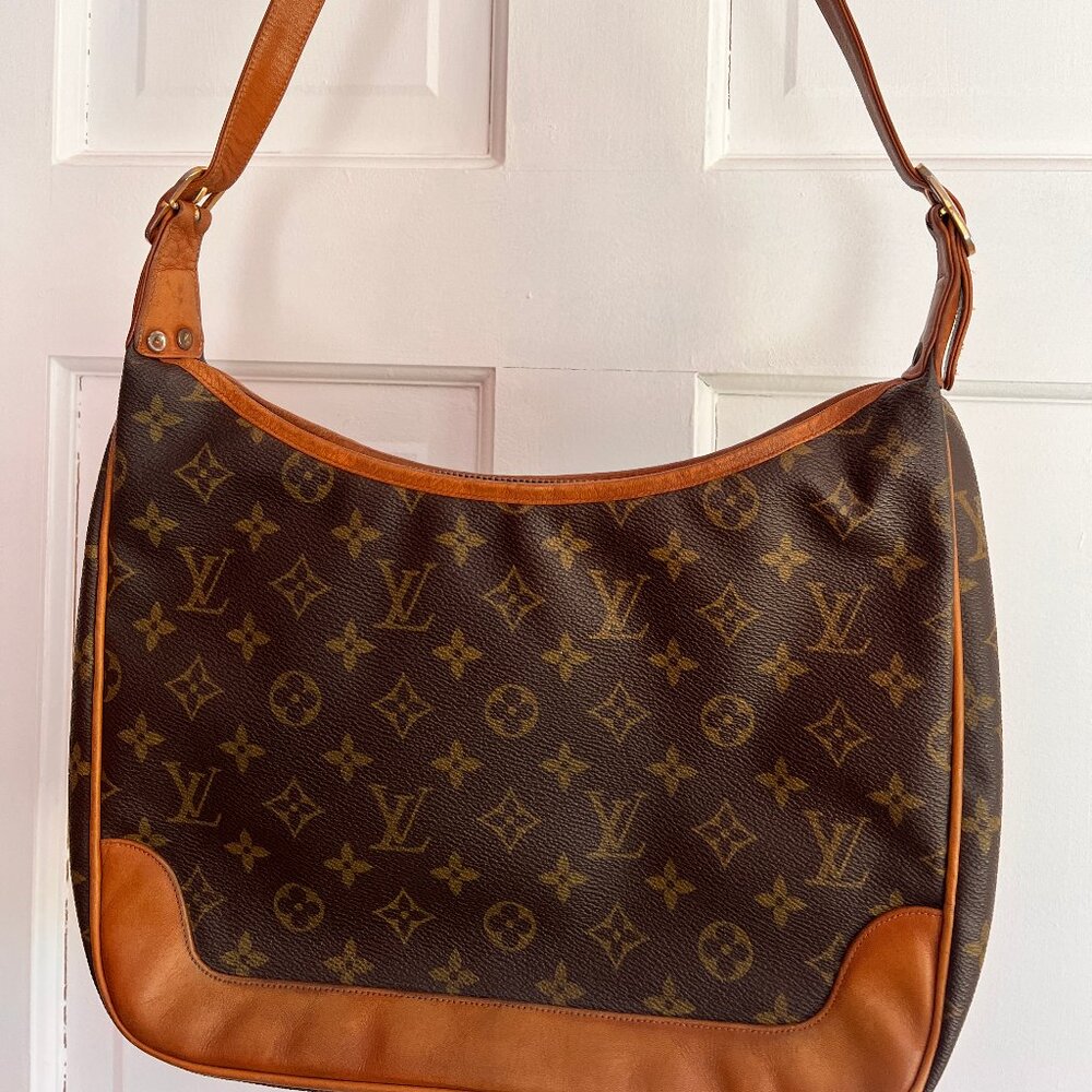 PRE-1980 Vintage Louis Vuitton Shoulder Bag!